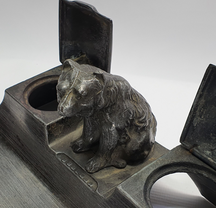 DÖKÜMDEN MAMUL AYI FİGÜRLÜ ANTİKA MASA ÜSTÜ HOKKA