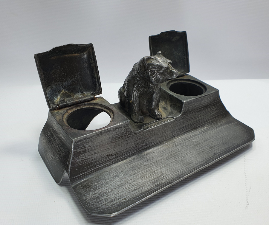 DÖKÜMDEN MAMUL AYI FİGÜRLÜ ANTİKA MASA ÜSTÜ HOKKA