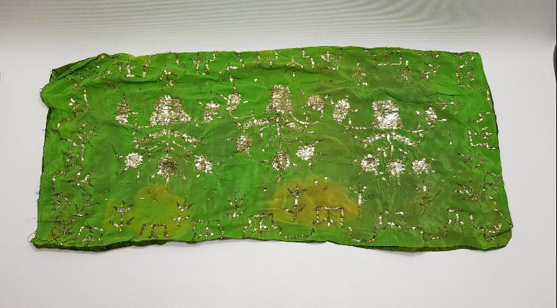 GÜMÜŞ TEL KIRMA İŞLEMELİ KOZAK İŞİ YAZSTIK YÜZÜ 