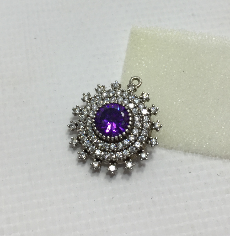 KAR TANESİ FORMUNDA GÜMÜŞ KOLYE UCU