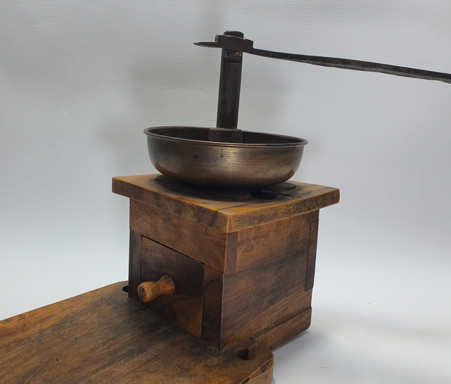 OSMANLI DÖNEMİ KOLU OSMANLICA YAZILI BÜYÜK BOY ANKARA SAMANPAZARI İŞİ AHŞAP KAHVE DEĞİRMENİ