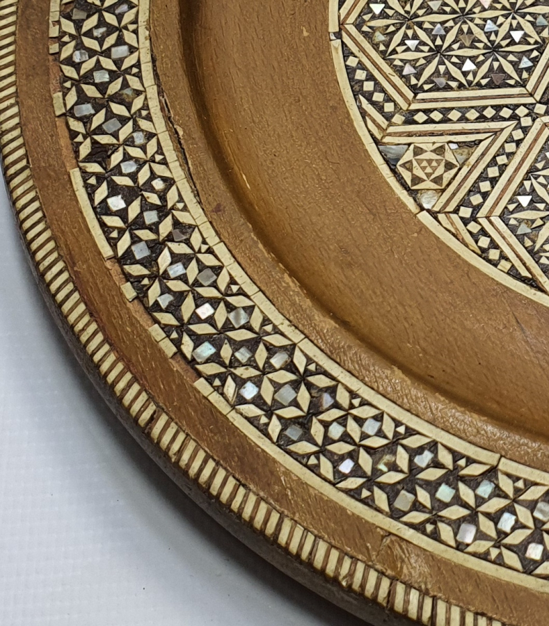 OSMANLI DÖNEMİ MARKÜTERİ İŞÇİLİKLİ NARGİLE ALTLIĞI