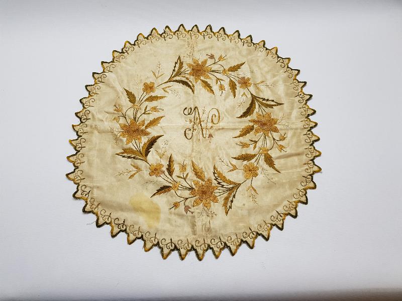 OSMANLI DÖNEMİ RUM İŞİ N İNİSİYALLİ İPEK ATLAS BOHÇA 