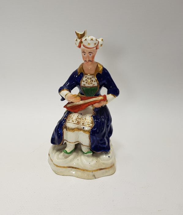 OSMANLI DÖNEMİ UD ÇALAN MÜZİSYEN TEMALI PORSELEN BİBLO