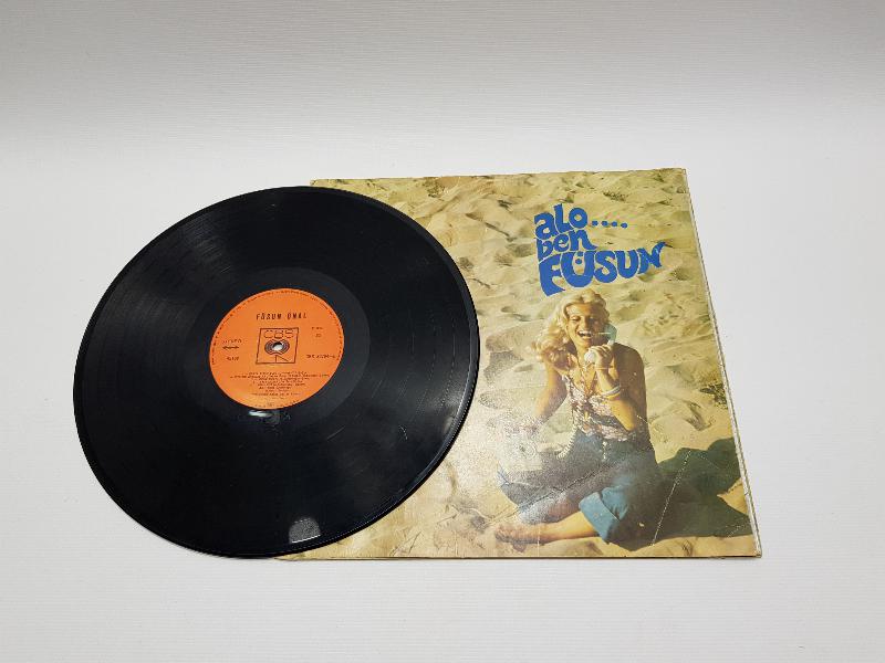 FÜSUN ÖNAL 33 DEVİR LONGPLAY PLAK: ALO BEN FÜSUN 