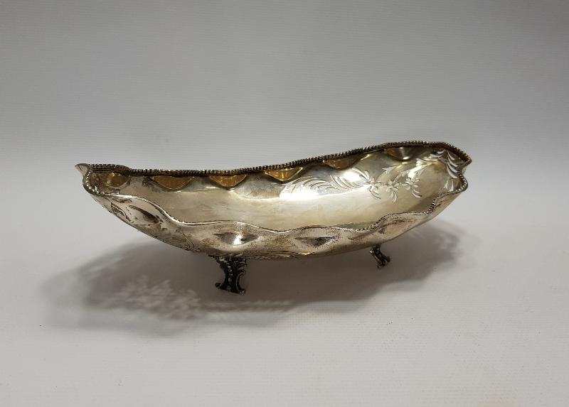 GONDOL FORMLU GÜMÜŞ ŞEKERLİK 