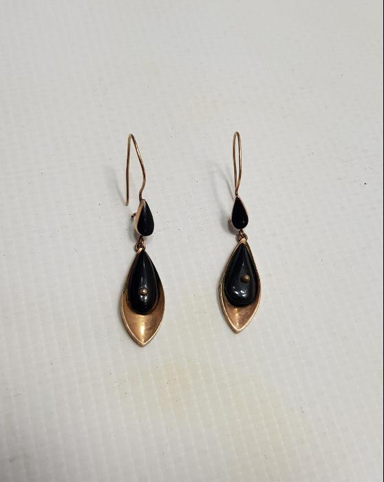 OLTU TAŞLI ALTIN KÜPE 