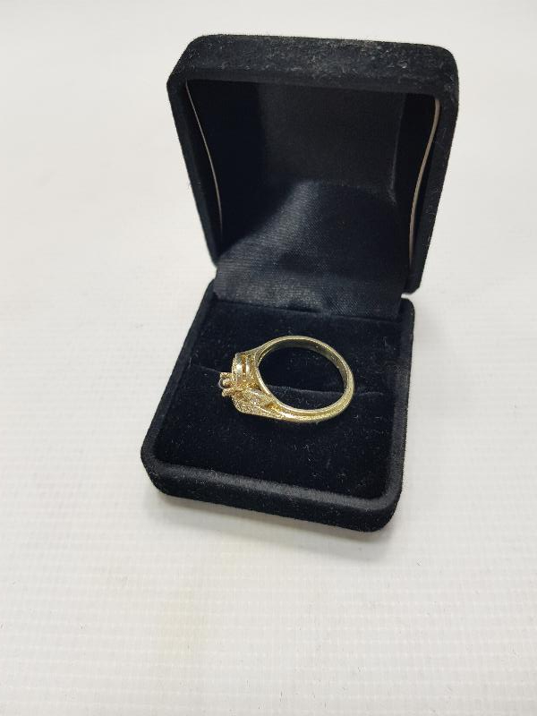 YAKUT TAŞLI PIRLANTA YÜZÜK