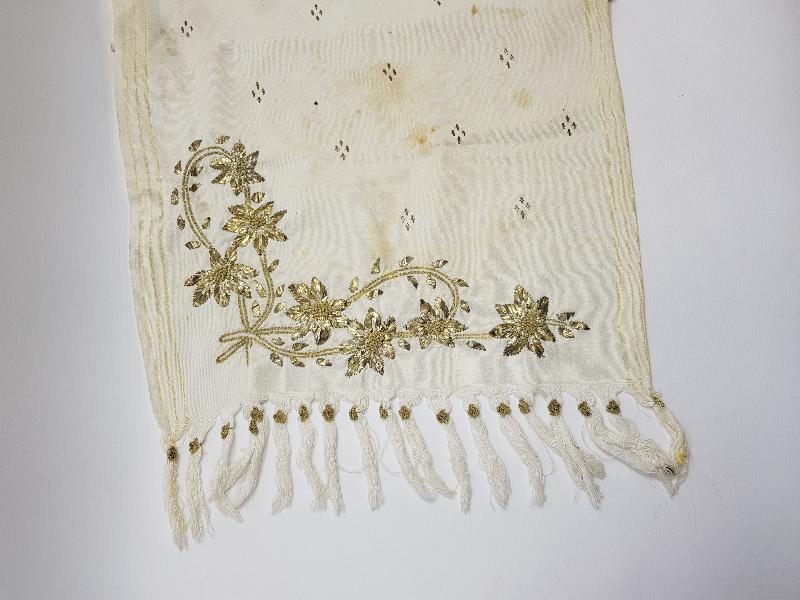 OSMANLI DÖNEMİ ALTIN TEL KIRMA İŞLEMELİ HAVLU 