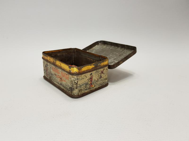 OSMANLI DÖNEMİ ALBAYRAK ÇAY KUTUSU 