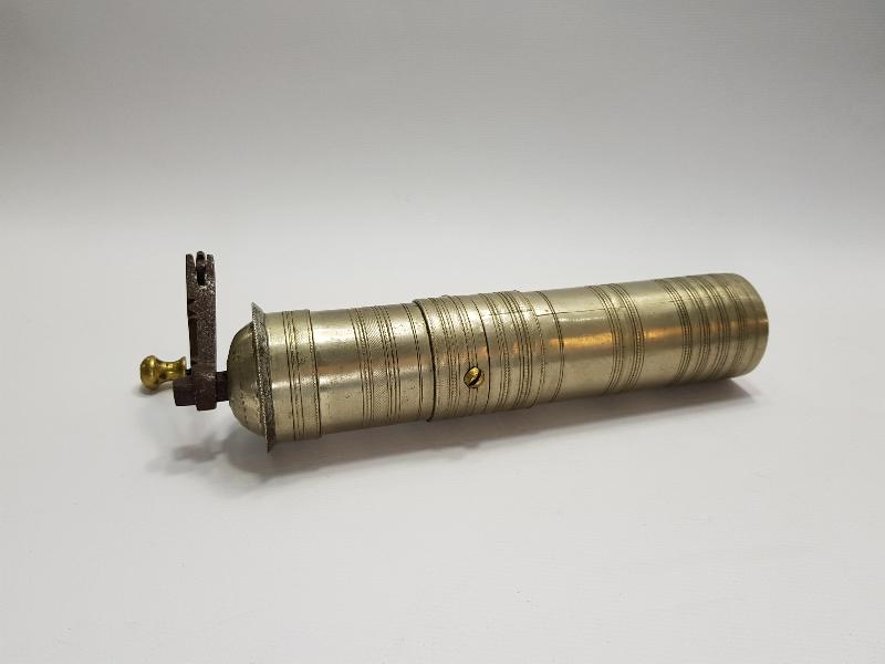 OSMANLI DÖNEMİ DÜŞÜK AYAR GÜMÜŞ KAHVE DEĞİRMENİ