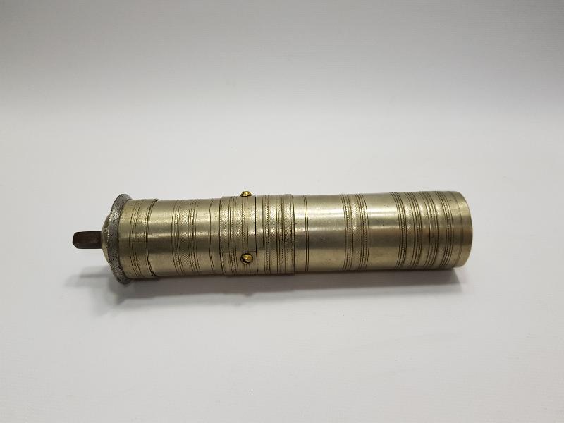 OSMANLI DÖNEMİ DÜŞÜK AYAR GÜMÜŞ KAHVE DEĞİRMENİ