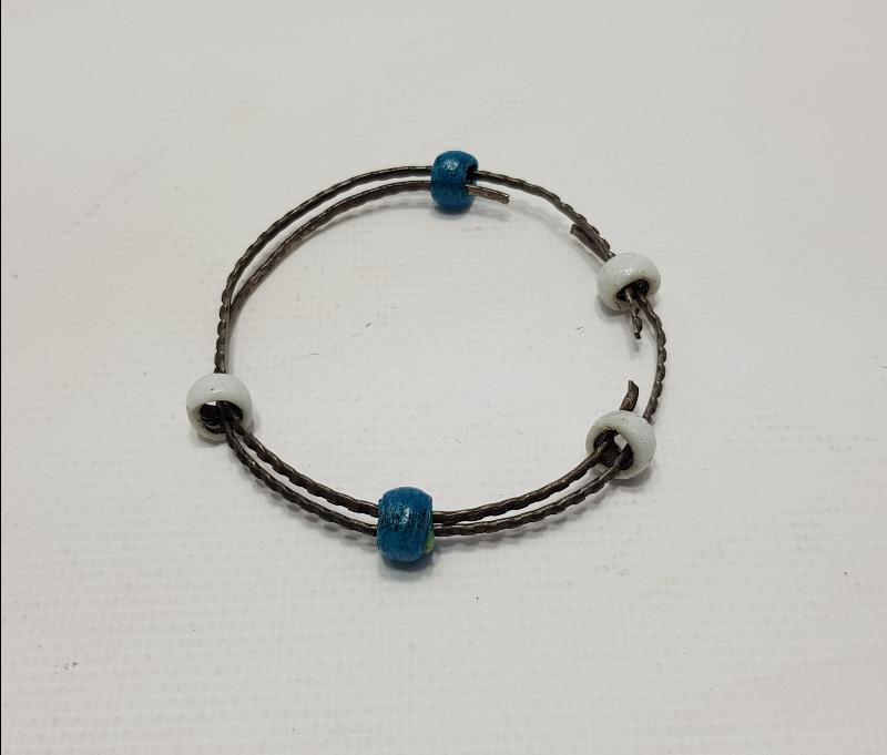 OSMANLI DÖNEMİ OPAL BONCUKLARLA SÜSLÜ GÜMÜŞ BİLEZİK 