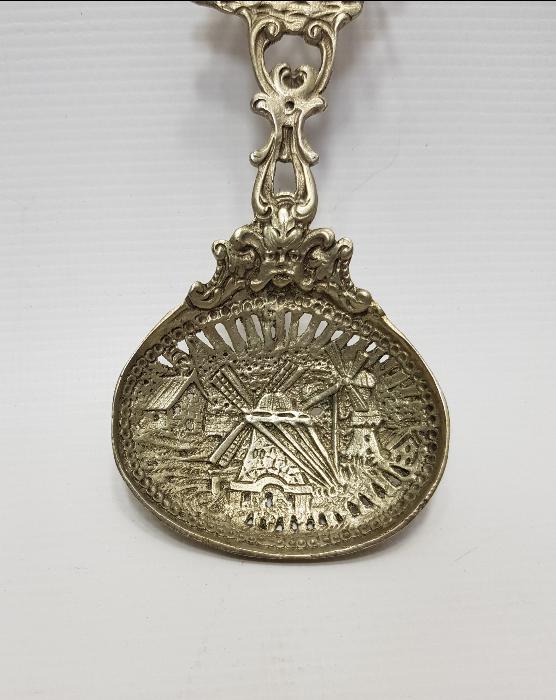 YELKENLİ VE DEĞİRMEN GÖRSELLİ GÜMÜŞ DUVAR KAŞIĞI 