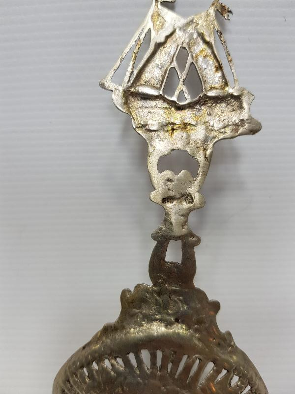 YELKENLİ VE DEĞİRMEN GÖRSELLİ GÜMÜŞ DUVAR KAŞIĞI 