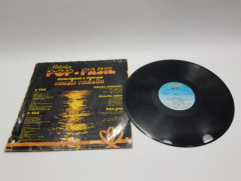 33 DEVİR LONGPLAY PLAK: ALATURKA POP FASIL HURŞİD YENİGÜN 