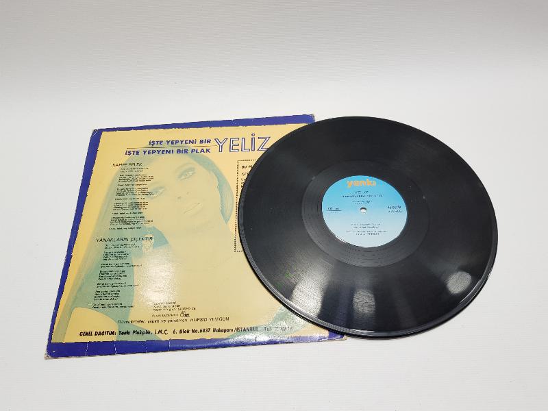 45 DEVİR BÜYÜK BOY PLAK: YELİZ - KAHPE FELEK 