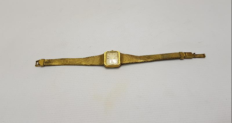 ALTIN KAPLAMA KOL SAATİ