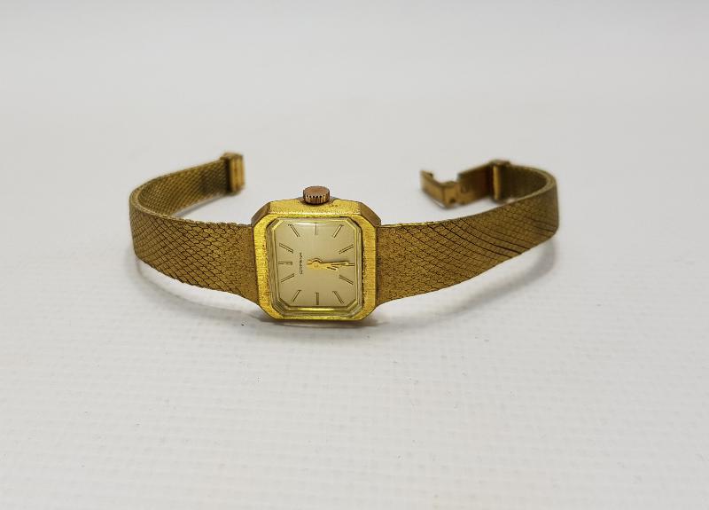 ALTIN KAPLAMA KOL SAATİ