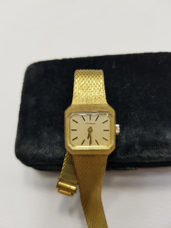 ALTIN KAPLAMA KOL SAATİ