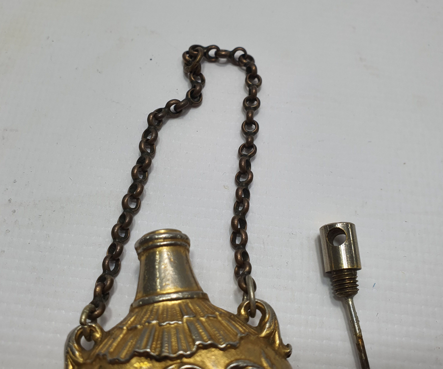 1900 BAŞLARI KOKU ŞİŞESİ