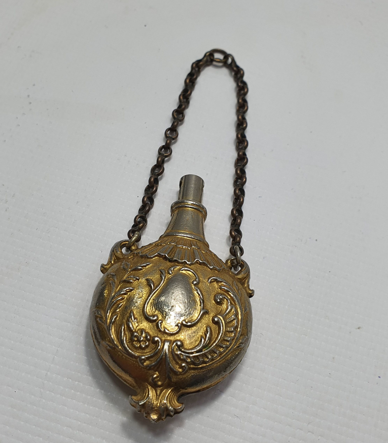 1900 BAŞLARI KOKU ŞİŞESİ