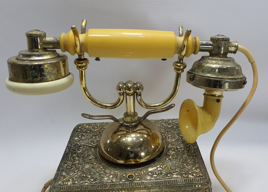 1950-60 LARDAN NADİR ANTİKA TELEFON