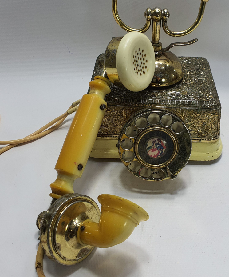 1950-60 LARDAN NADİR ANTİKA TELEFON