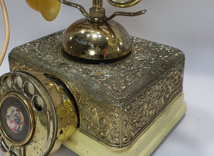 1950-60 LARDAN NADİR ANTİKA TELEFON