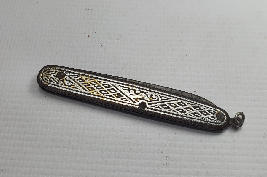 BURSALI ÖMER USTA YAPIMI GÜMÜŞ ÇAKMA İŞÇİLİKLİ CEP SAATİ ÇAKISI