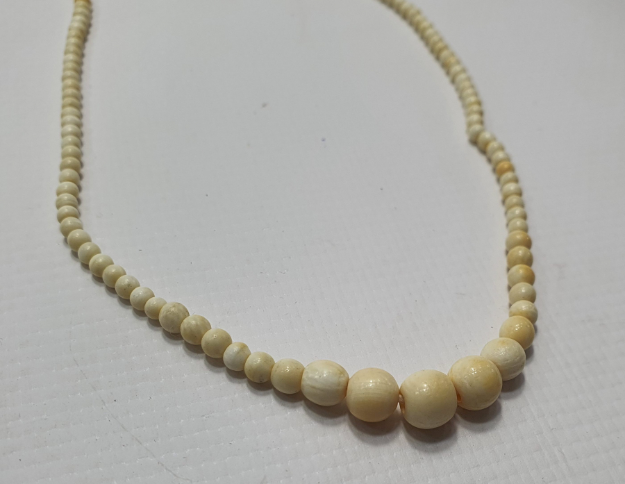 OSMANLI DÖNEMİ FİL DİŞİNDEN MAMUL DAMLA MODEL KOLYE