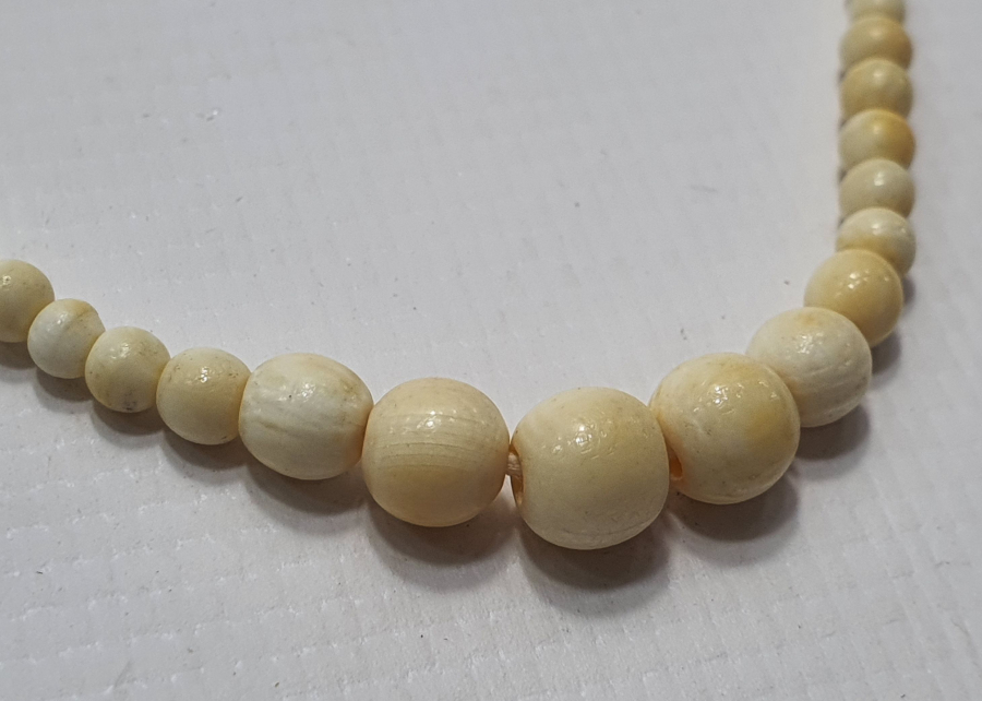 OSMANLI DÖNEMİ FİL DİŞİNDEN MAMUL DAMLA MODEL KOLYE