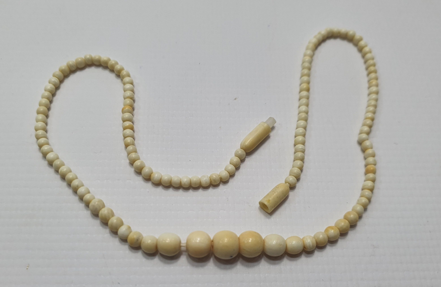 OSMANLI DÖNEMİ FİL DİŞİNDEN MAMUL DAMLA MODEL KOLYE