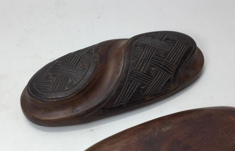 OSMANLI DÖNEMİ ÜZERİ İŞLEMELİ AHŞAP DİKİŞ KUTUSU