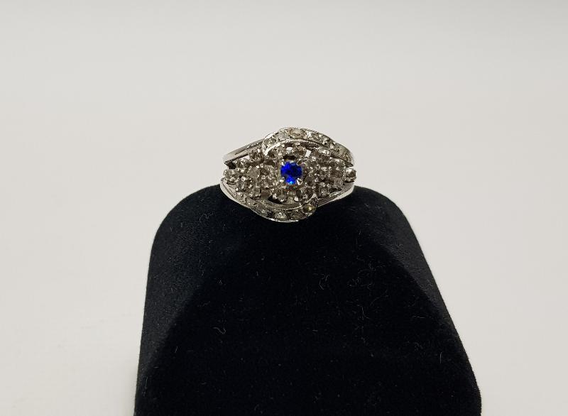 SAFİR TAŞLI PIRLANTA YÜZÜK 