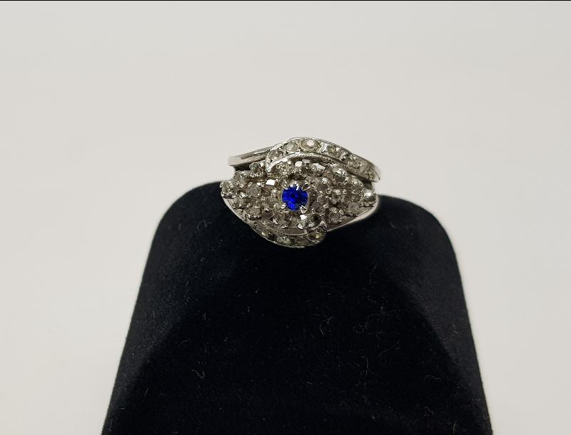 SAFİR TAŞLI PIRLANTA YÜZÜK 