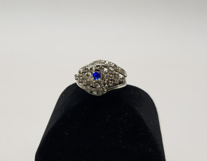 SAFİR TAŞLI PIRLANTA YÜZÜK 