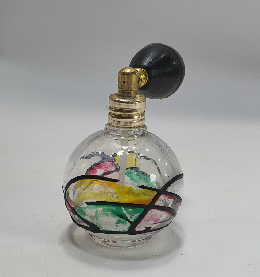 1900 BAŞLARI ÜZERİ EL BOYAMA PARFÜM ŞİŞESİ