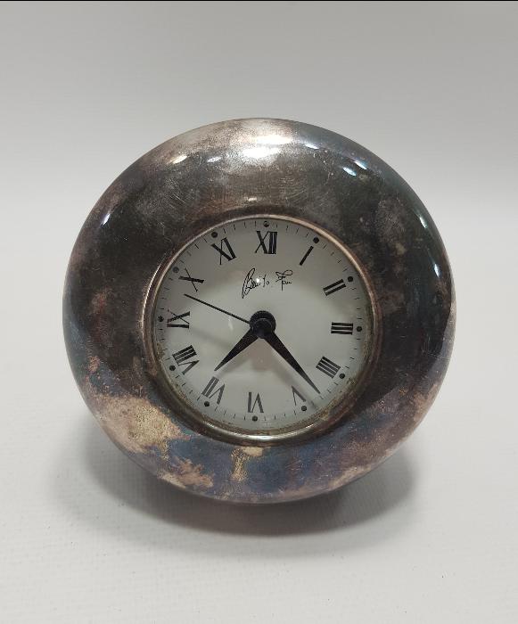 BENITO FAU İMZALI GÜMÜŞ MASA SAATİ 