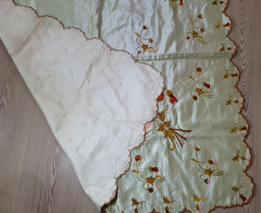 OSMANLI DÖNEMİ İPEK ATLAS GELİN BOHÇASI