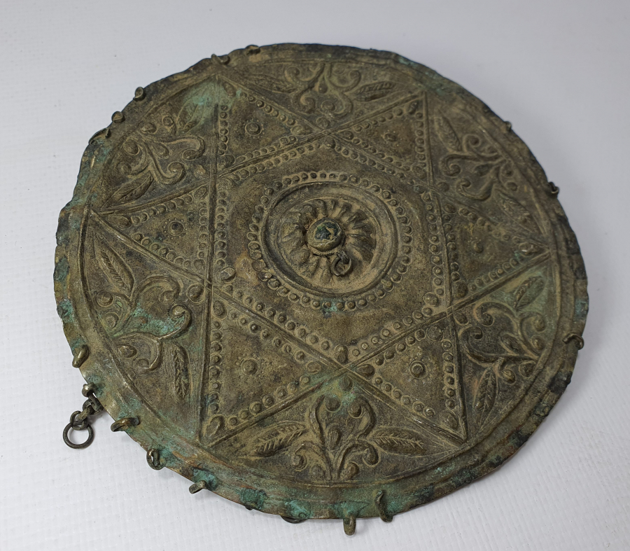 OSMANLI DÖNEMİ KABARTMA İŞÇİLİKLİ VE MÜHRÜ SÜLEYMANLI GELİN TEPELİĞİ