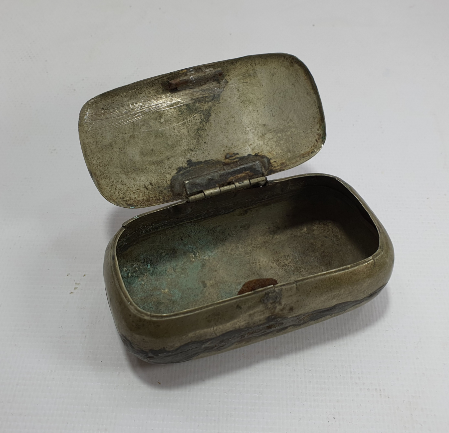 1. DÜNYA SAVAŞI SEYDİ BEŞİR KAMPINDA TUTSAK KALMIŞ BİR ASKERİMİZE AİT SİGARA TABAKASI