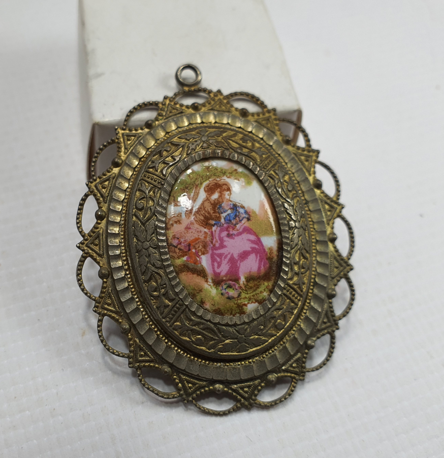 ÜZERİ EL BOYAMA AVRUPA BÜYÜK BOY KOLYE