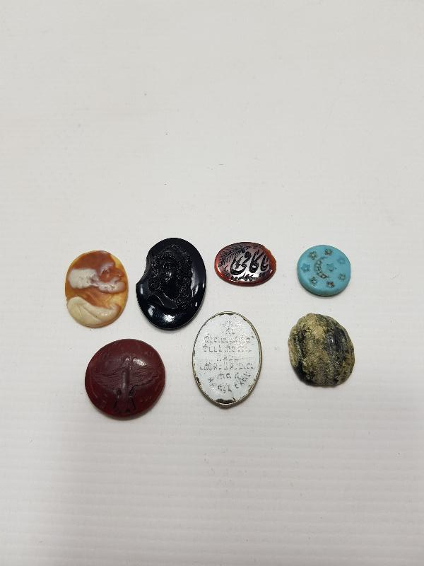 7 ADET YÜZÜK TAŞI 