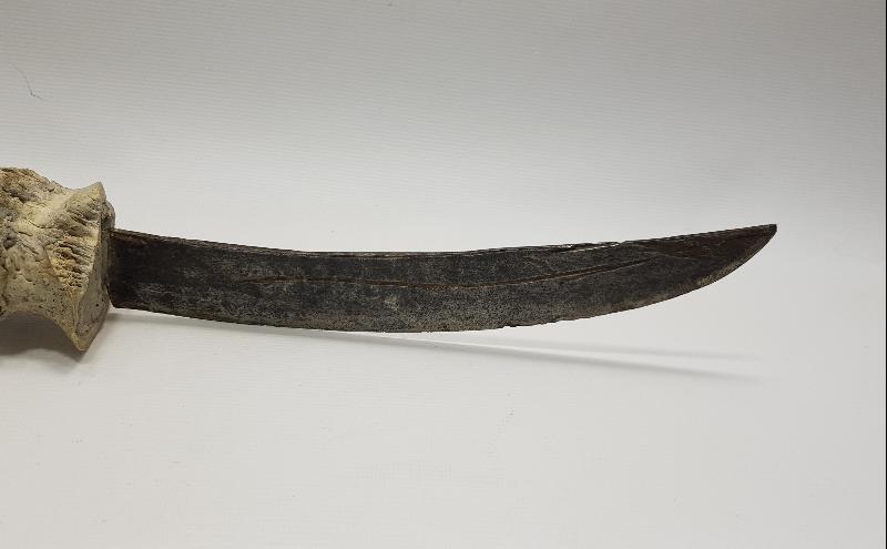 BOYNUZ SAPLI SALDIRMA BIÇAK 