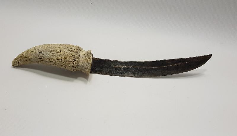 BOYNUZ SAPLI SALDIRMA BIÇAK 