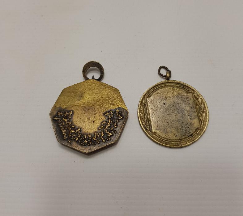 CUMHURİYET İLK DÖNEM İKİ ADET MADALYA