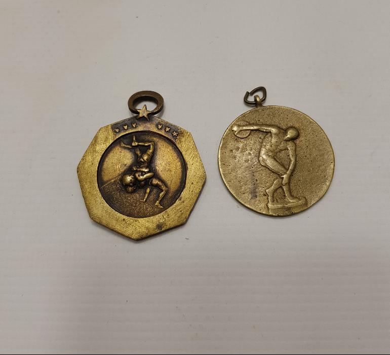 CUMHURİYET İLK DÖNEM İKİ ADET MADALYA