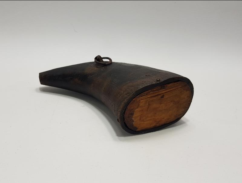 OSMANLI DÖNEMİ BOYNUZ BARUTLUK 