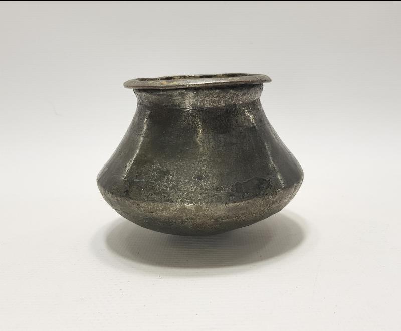 OSMANLI DÖNEMİ FARKLI FORMDA MİNİ BAKIR KAZAN 